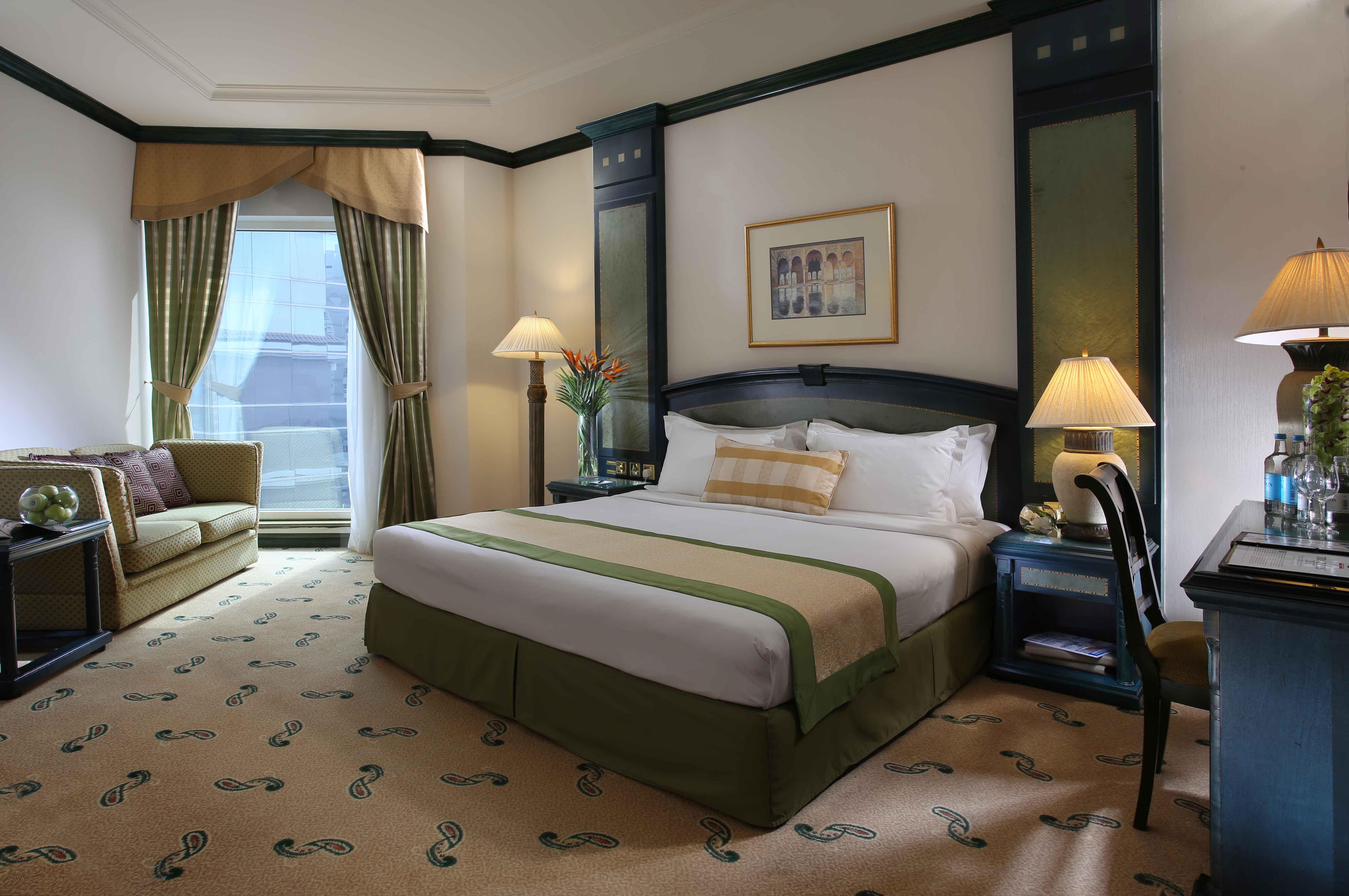 Knight Castle Hotel Dubai Luaran gambar A room at the hotel