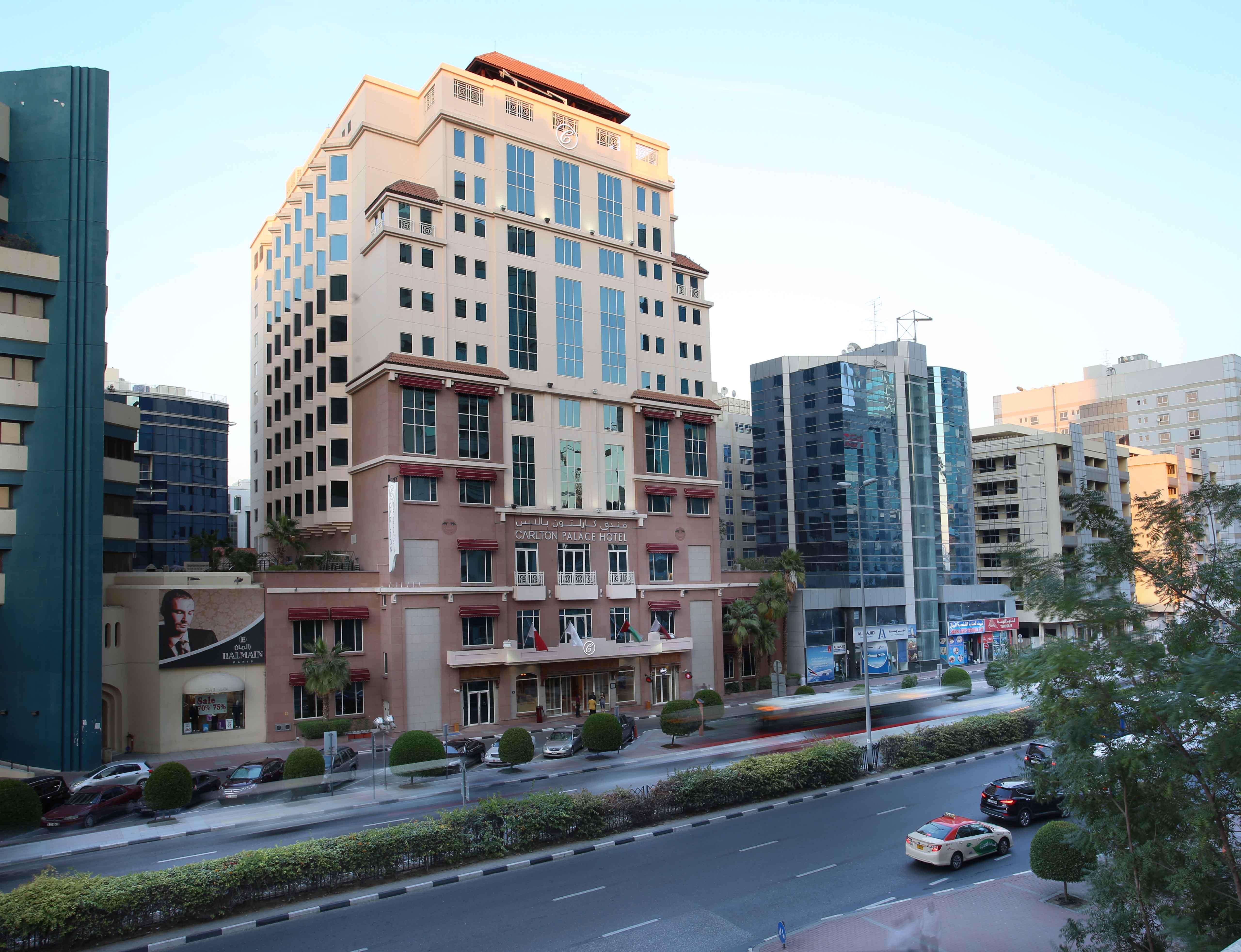 Knight Castle Hotel Dubai Luaran gambar The hotel in 2011