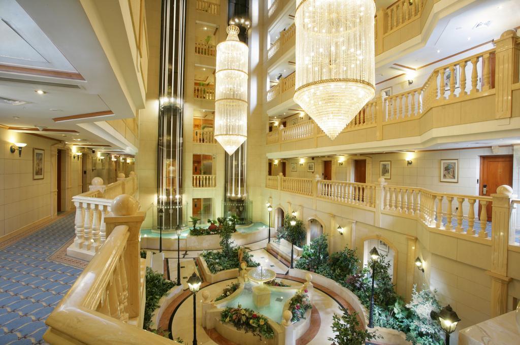 Knight Castle Hotel Dubai Luaran gambar Interior of the hotel