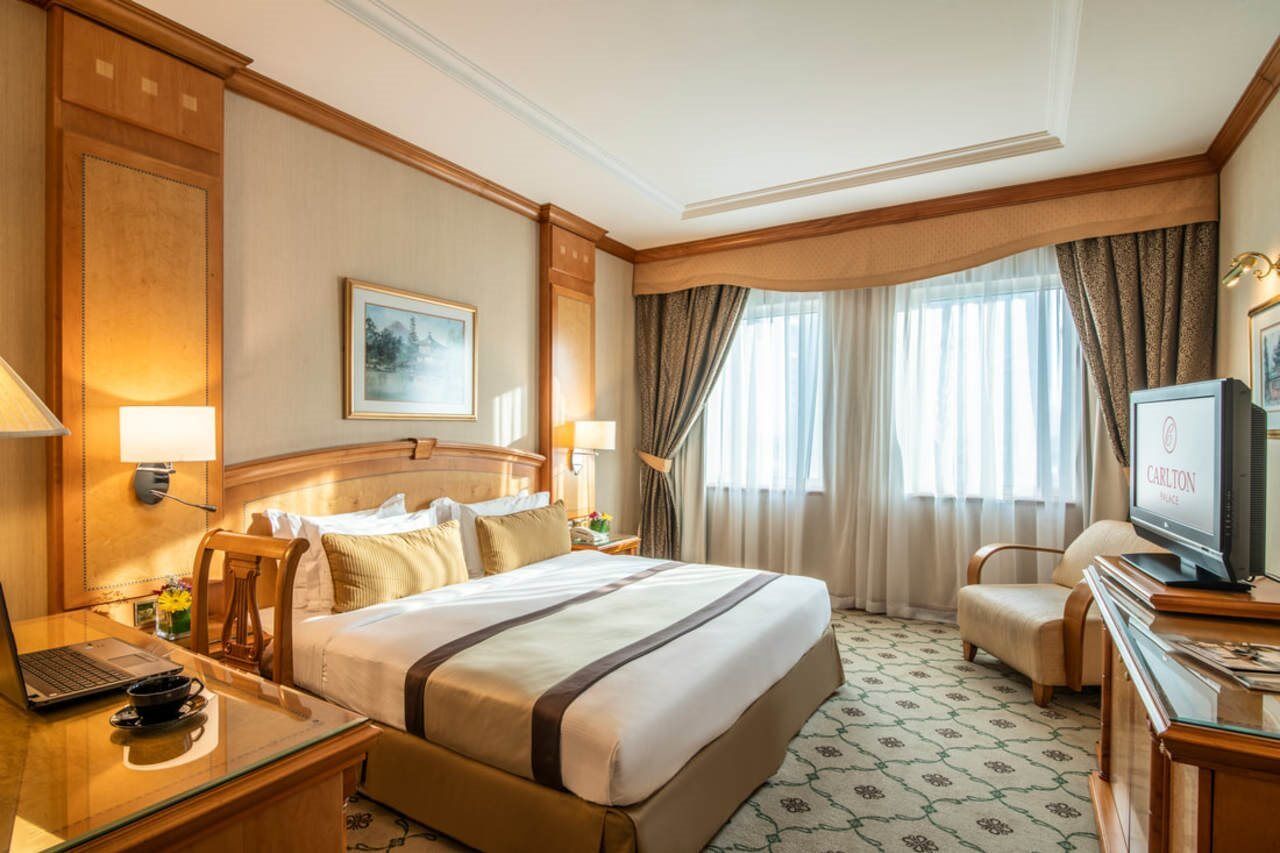 Knight Castle Hotel Dubai Luaran gambar A room at the hotel